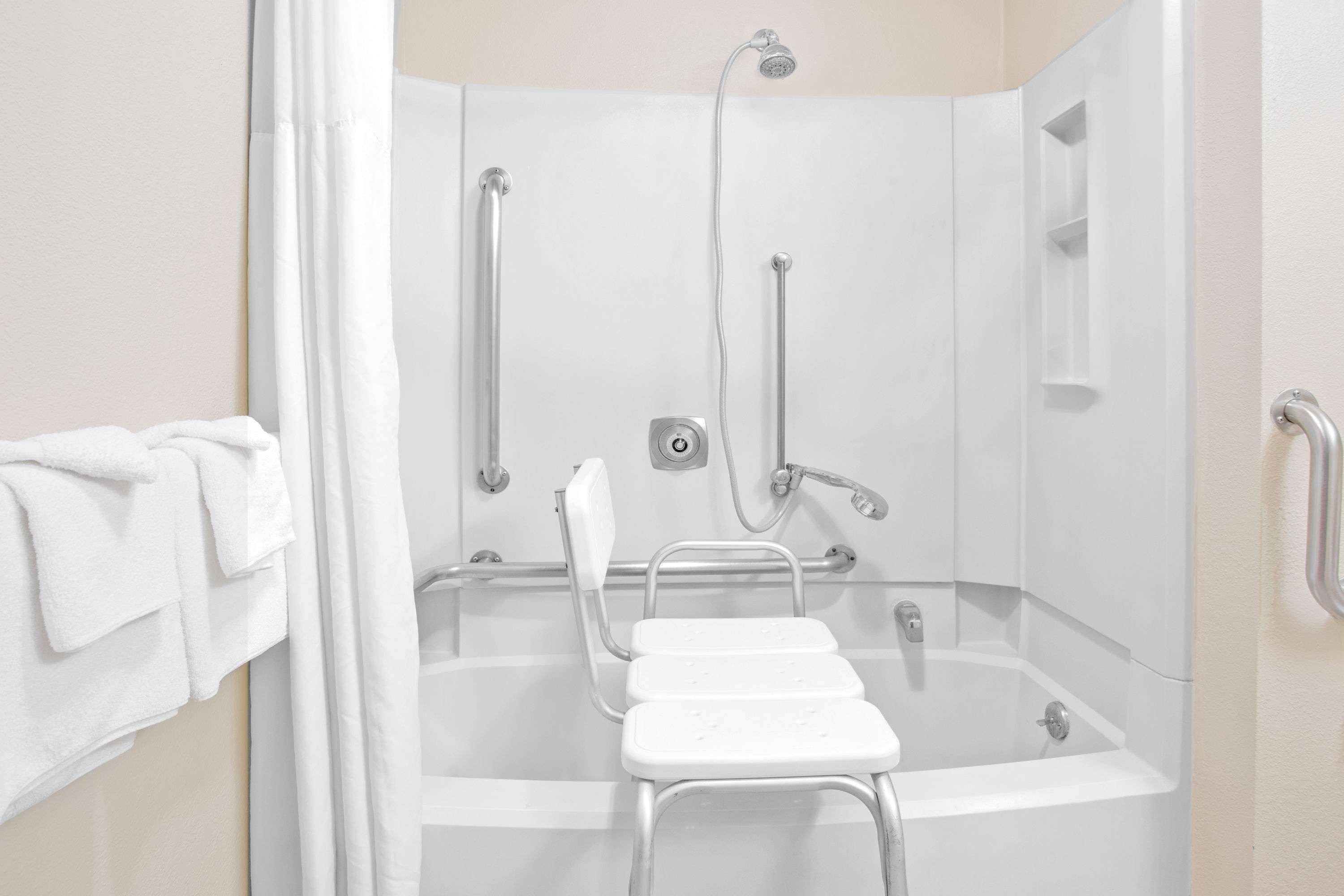 Super 8 By Wyndham Havre Hotel Ngoại thất bức ảnh
